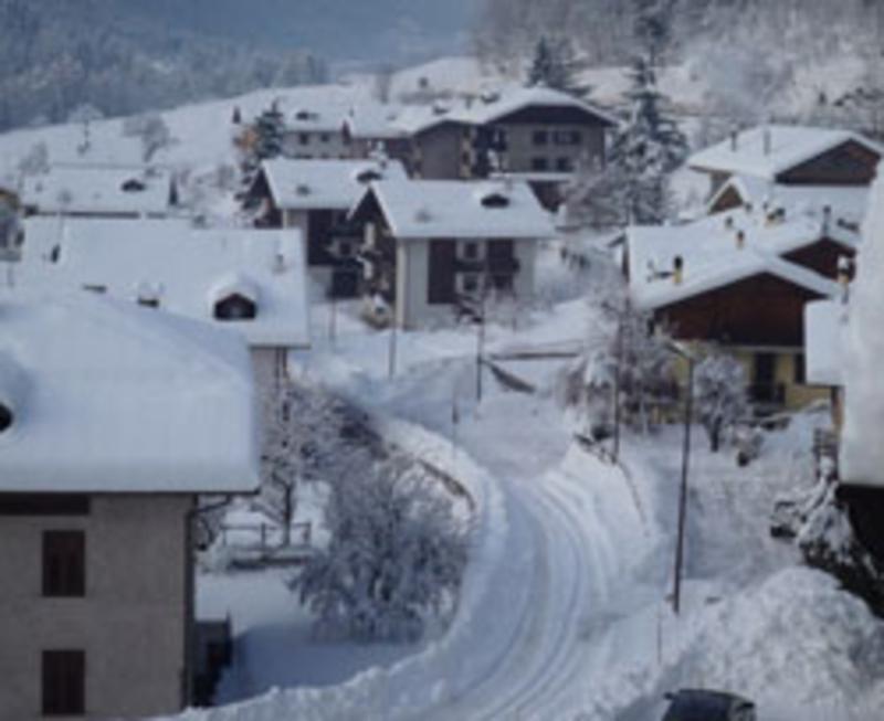 Hotel Val Di Sole Медзана Екстериор снимка