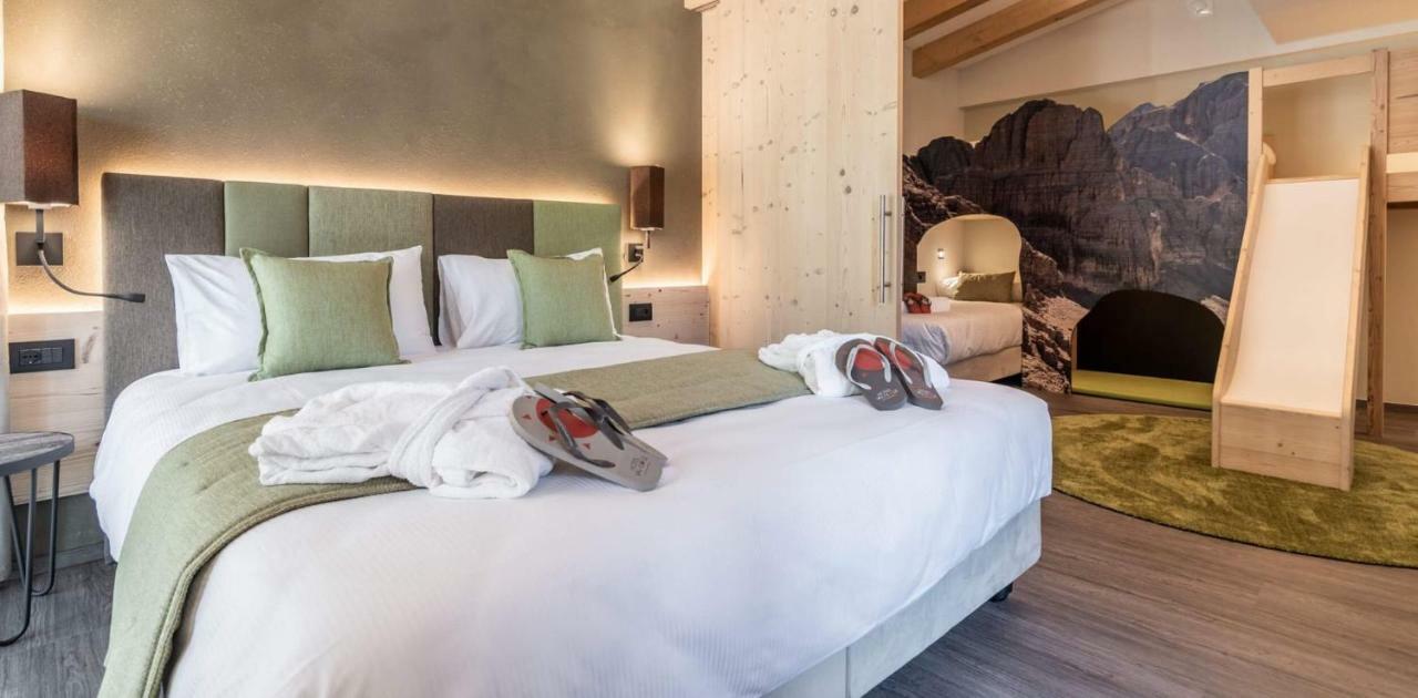 Hotel Val Di Sole Медзана Екстериор снимка