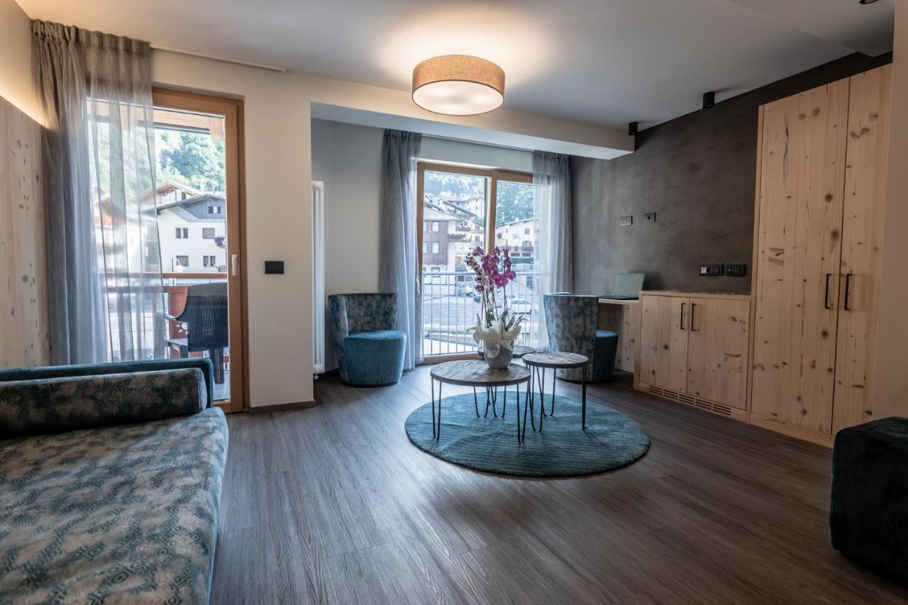 Hotel Val Di Sole Медзана Екстериор снимка